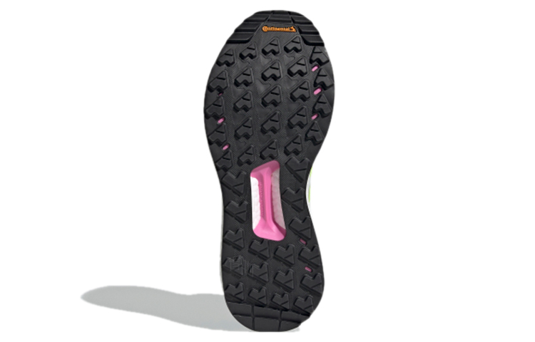Женские кроссовки adidas Terrex Free Hiker Primeblue (синие) — Синий / жёлтый / розовый — фото 6