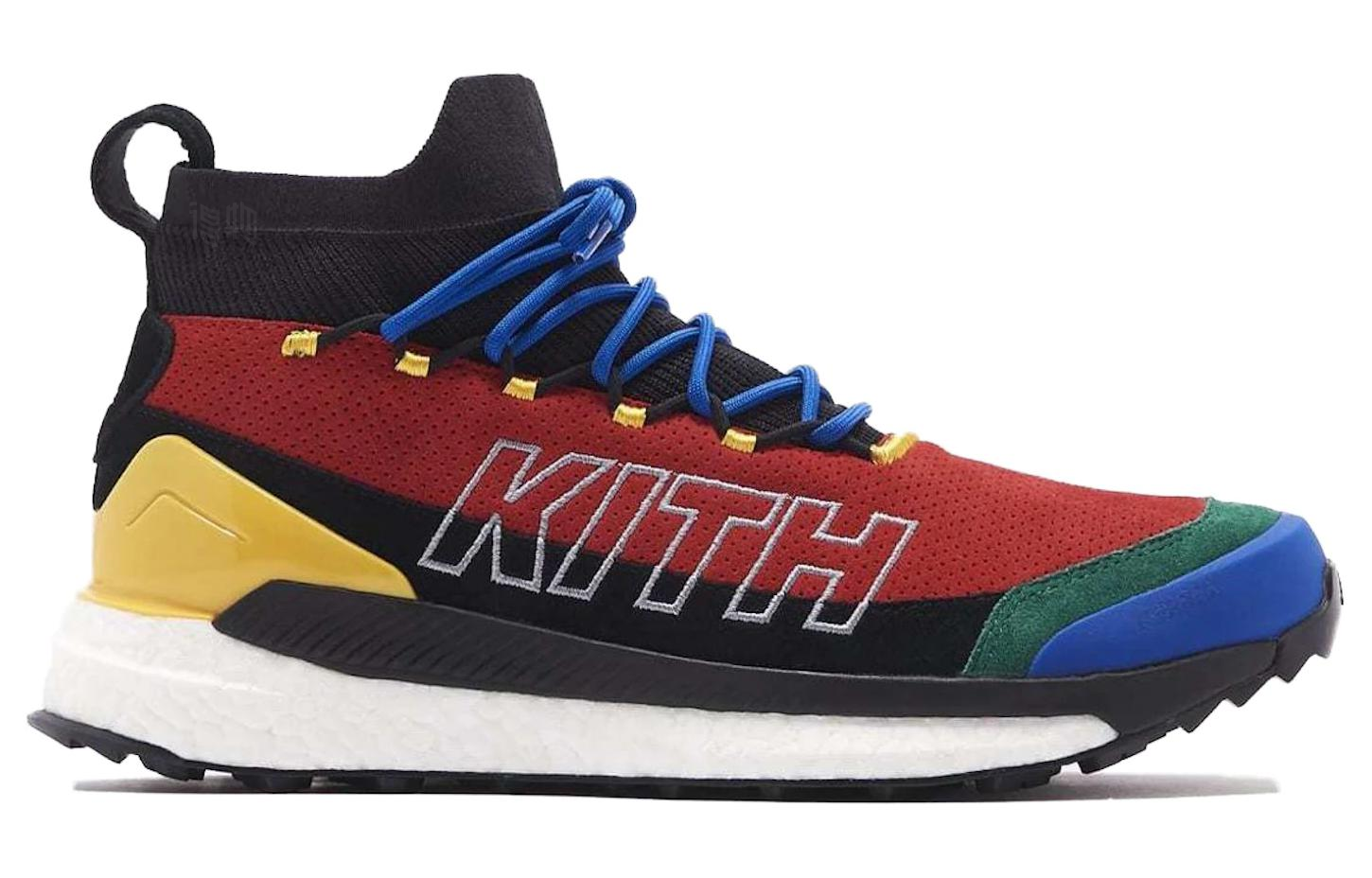 Мужские кроссовки KITH Terrex Free Hiker GTX (черно-красный) — фото 2