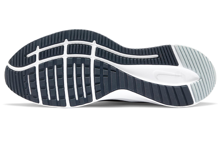 Мужские кроссовки Nike Quest 3 (черно-красные) — фото 6