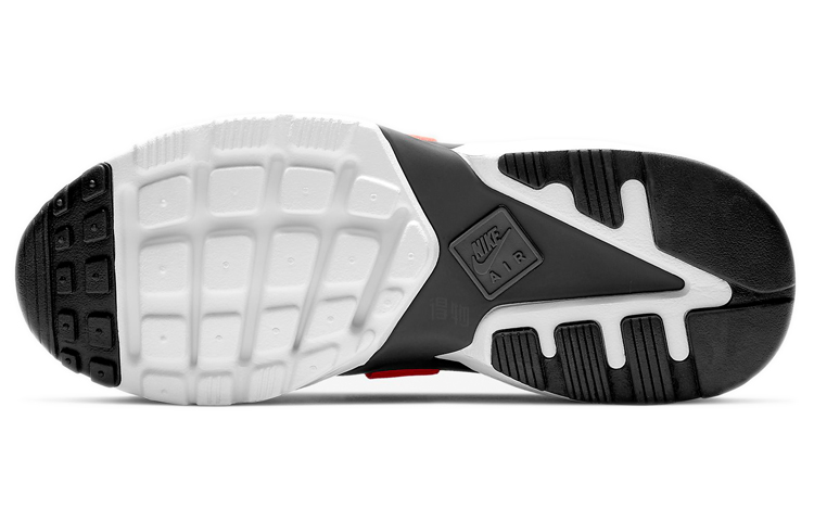 Женские кроссовки Nike Huarache City Low (серые) — фото 6