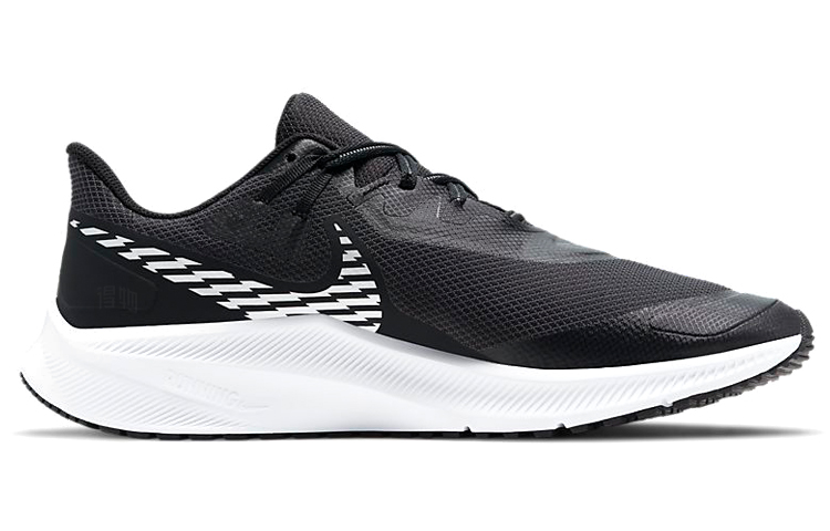 Мужские кроссовки Nike Quest 3 Shield (черно-белые) — Чёрный / белый — фото 2