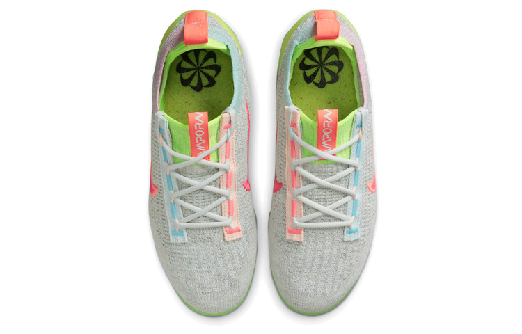 Женские кроссовки Nike VaporMax 2021 Flyknit TPU (серо-красно-зеленые) — Серый / красный / зелёный — фото 4