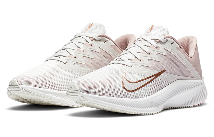 Женские кроссовки Nike Quest 3 (розово-белые) — Розовый / белый — фото 3