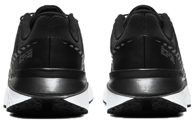 Мужские кроссовки Nike Legend React 3 Shield (черно-серые) — фото 5