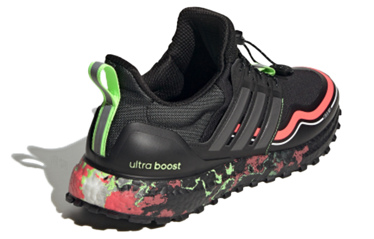 Кроссовки adidas Ultraboost Winter Rdy (черно-красно-зеленые) — фото 4