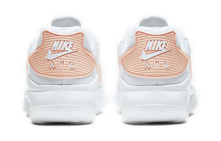 Женские кроссовки Nike Air Max Oketo (бело-розовый) — фото 4