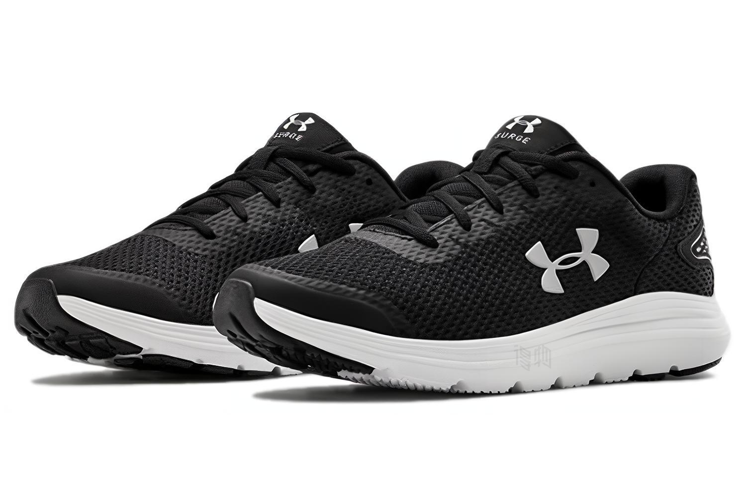 Мужские кроссовки Under Armour Surge 2 (черные) — фото 3