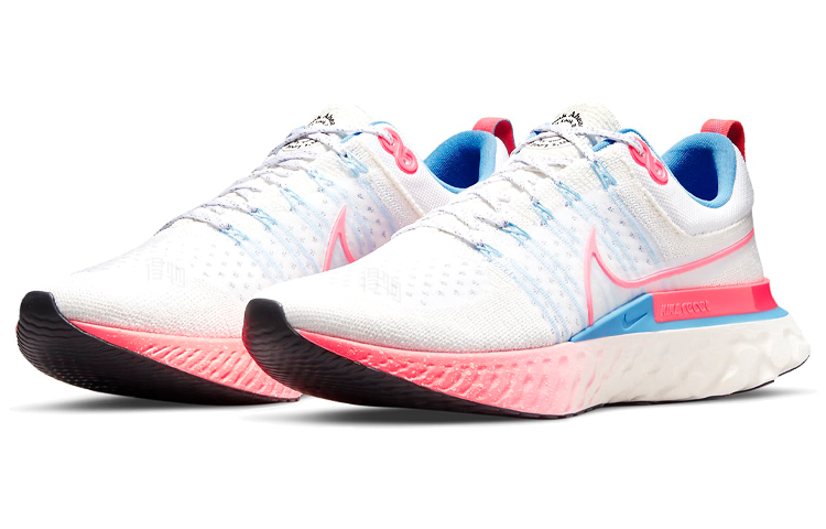 Мужские кроссовки Nike React Infinity Run Flyknit 2 (белый / розовый / синий) — фото 3