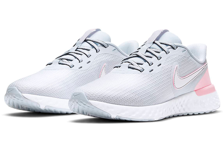 Женские кроссовки Nike REVOLUTION 5 (серо-розовый) — фото 3