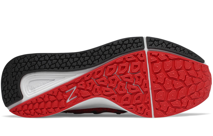 Кроссовки New Balance New Balance NB Cypher (черно-красные) — Чёрный / красный — фото 4