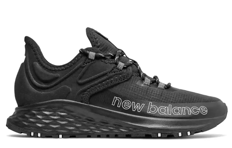 Женские кроссовки New Balance Fresh Foam (черные) — фото 2
