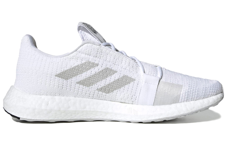 Кроссовки adidas Senseboost Go (белые) — фото 2