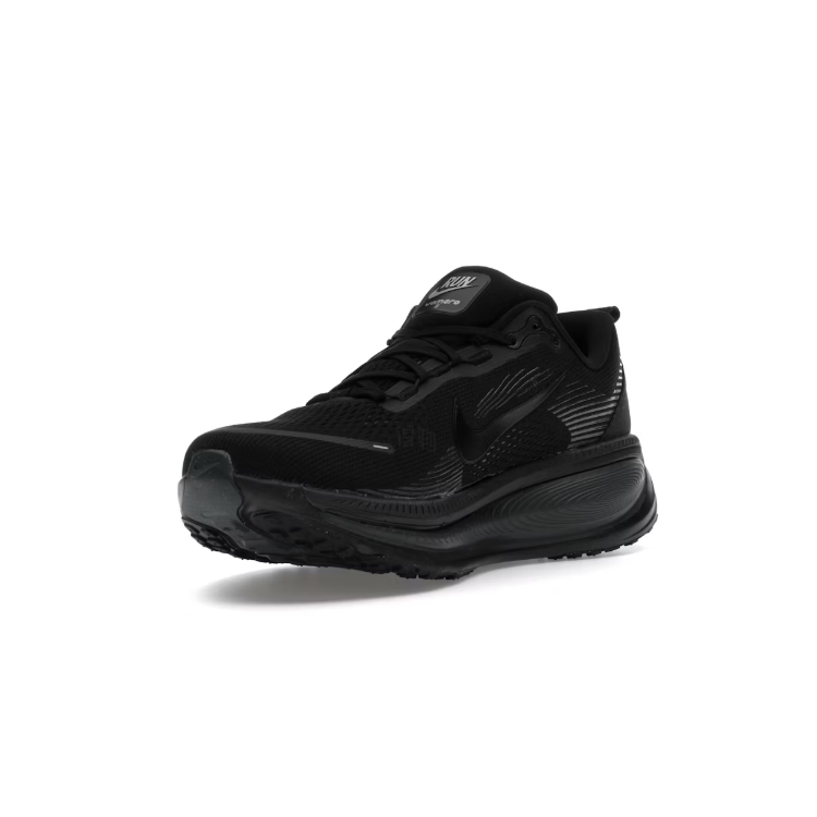 Мужские кроссовки Nike Vomero 18 (черные) — фото 3
