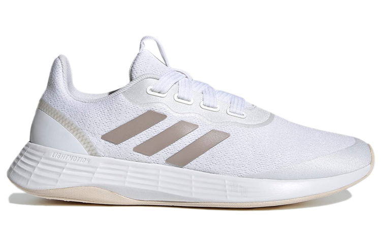 Женские кроссовки adidas Qt Racer Sport (бело-золотые) — фото 2