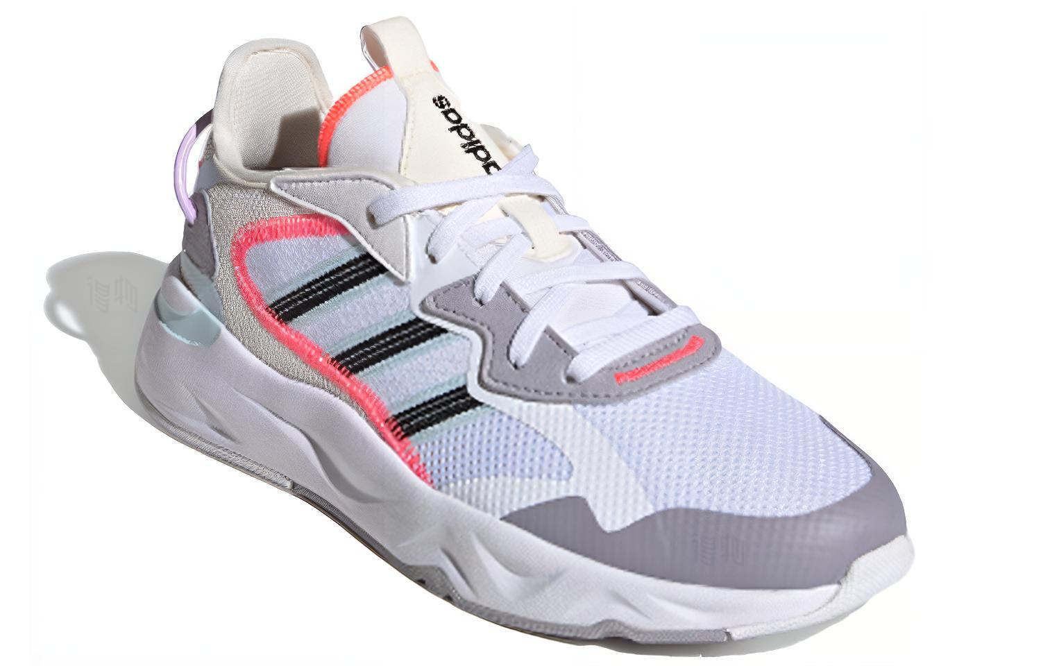 Женские кроссовки adidas neo Futureflow (серо-белые) — фото 3