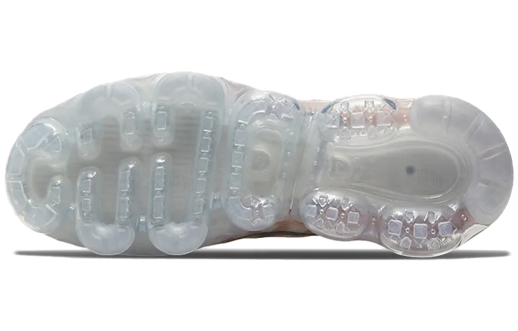 Женские кроссовки Nike VaporMax 2019 AIR (бело-золотые) — Белыйзолотой — фото 6