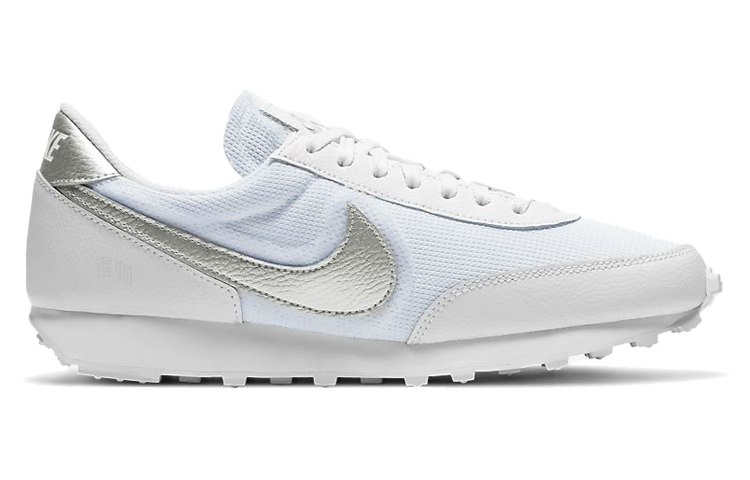 Женские кроссовки Nike Daybreak (бежево-серебряные) — фото 2
