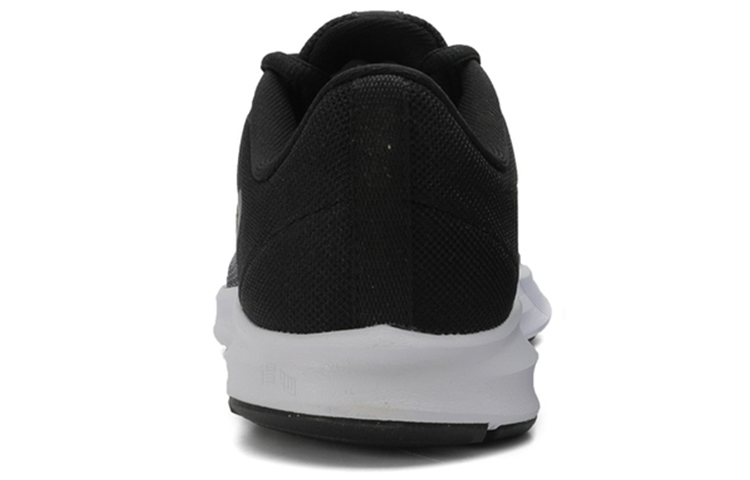 Женские кроссовки Nike Downshifter 9 (черно-белые) — Чёрный / белый — фото 4