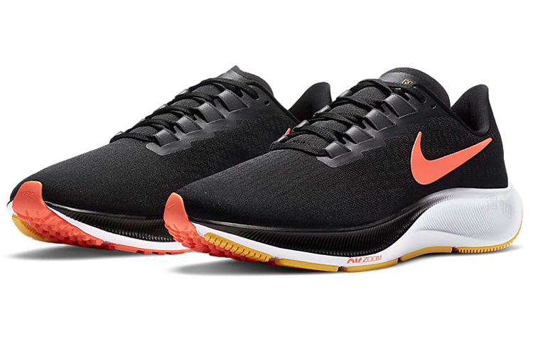 Мужские кроссовки Nike Pegasus 37 (черно-оранжевые) — Чёрный / оранжевый — фото 3