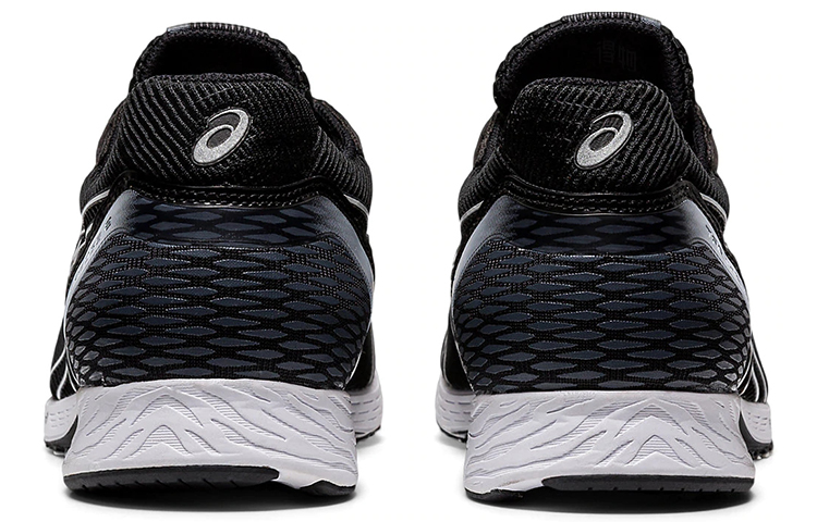 Мужские кроссовки ASICS Tartheredge 2 (черно-белые) — фото 5