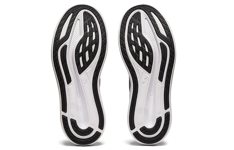 Женские кроссовки ASICS Glideride 2 (черно-белые) — фото 6