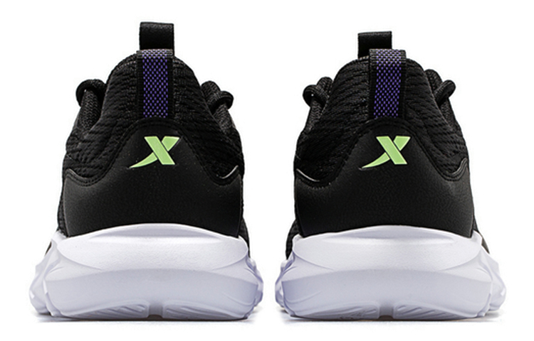 XTEP Cushioned Wear-Resistant Lightweight Low-Top Running Shoes Men’s Black