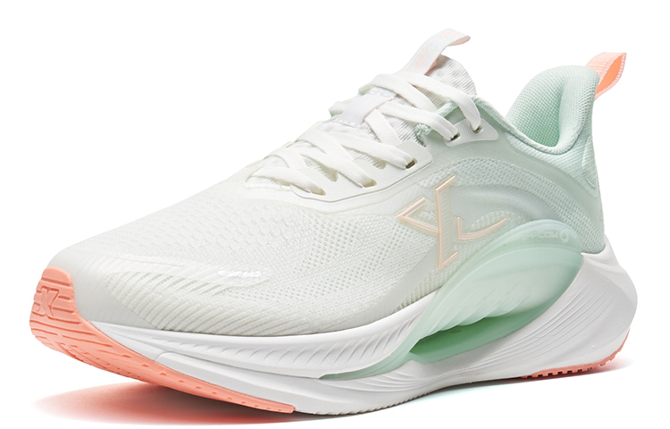 XTEP X FLOW 7.0 Cushioning Breathable Lightweight Rebound Low top Sprint Running Shoes Women’s Coconut Scented Breeze