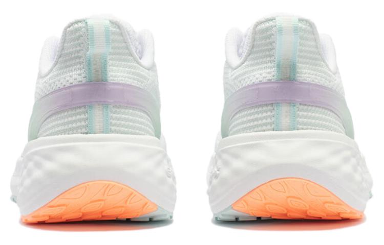 361° Slip Resistant Low top Running Shoes Women’s White Green