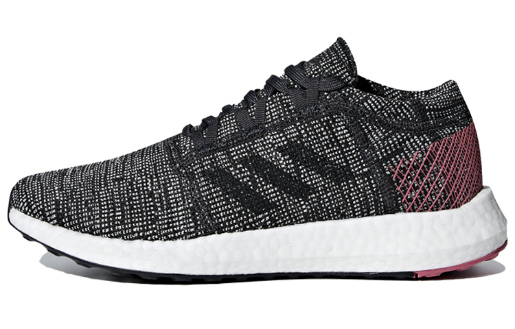Женские кроссовки adidas adidas Pureboost Go (черно-белые)