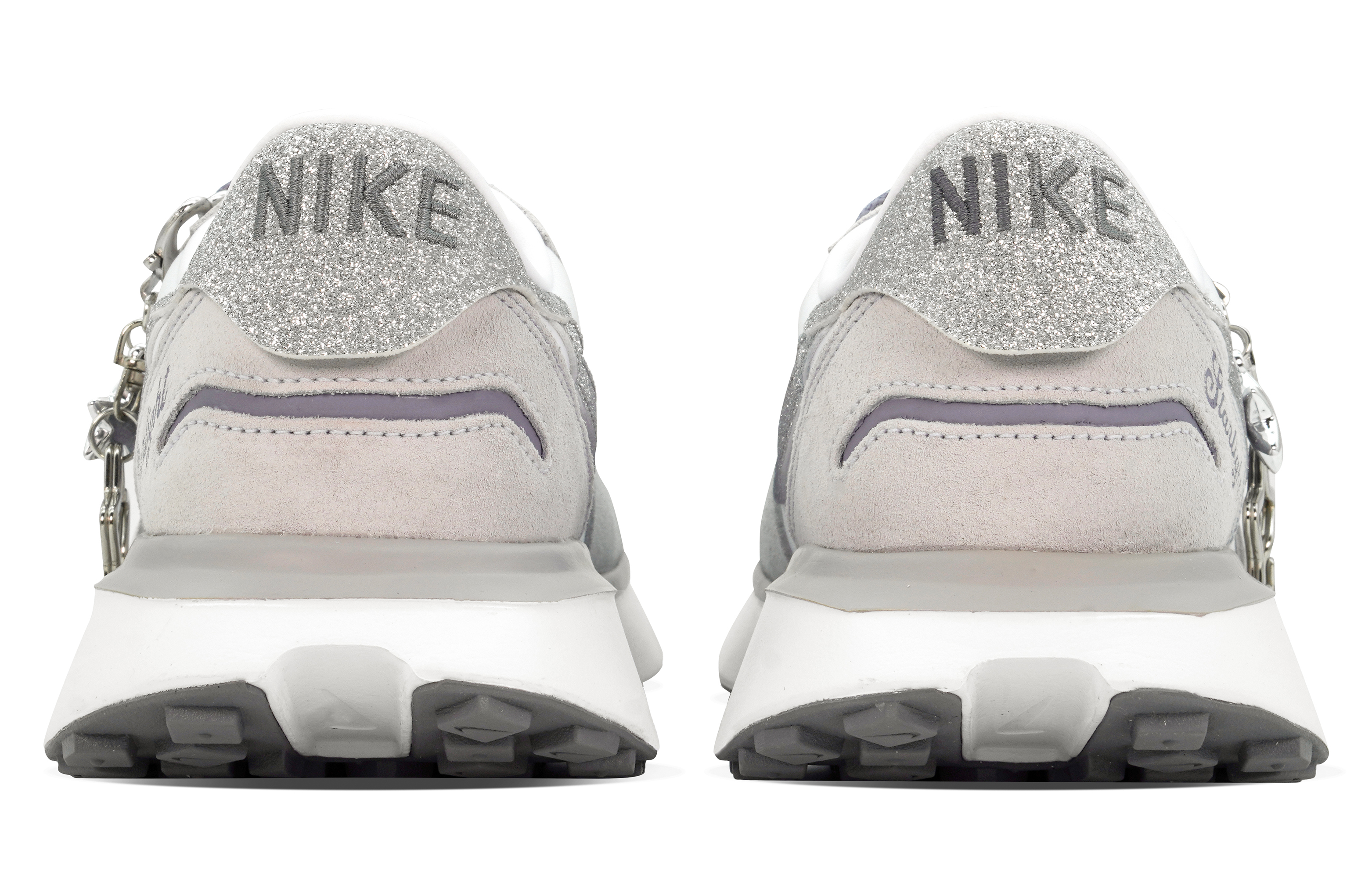 Nike Phoenix Waffle Abrasion Resistant Abrasion Resistant Low top Running Shoes Women’s Gray Silver Purple