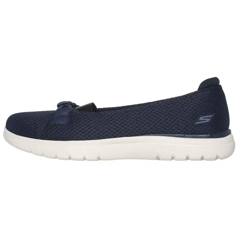 Skechers ON THE GO Low top Casual Shoes Women's Blue