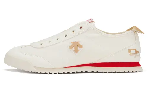 DESCENTE Chron Canvas Slip Resistant Slip Resistant Low top Casual Running Shoes Women's White Red
