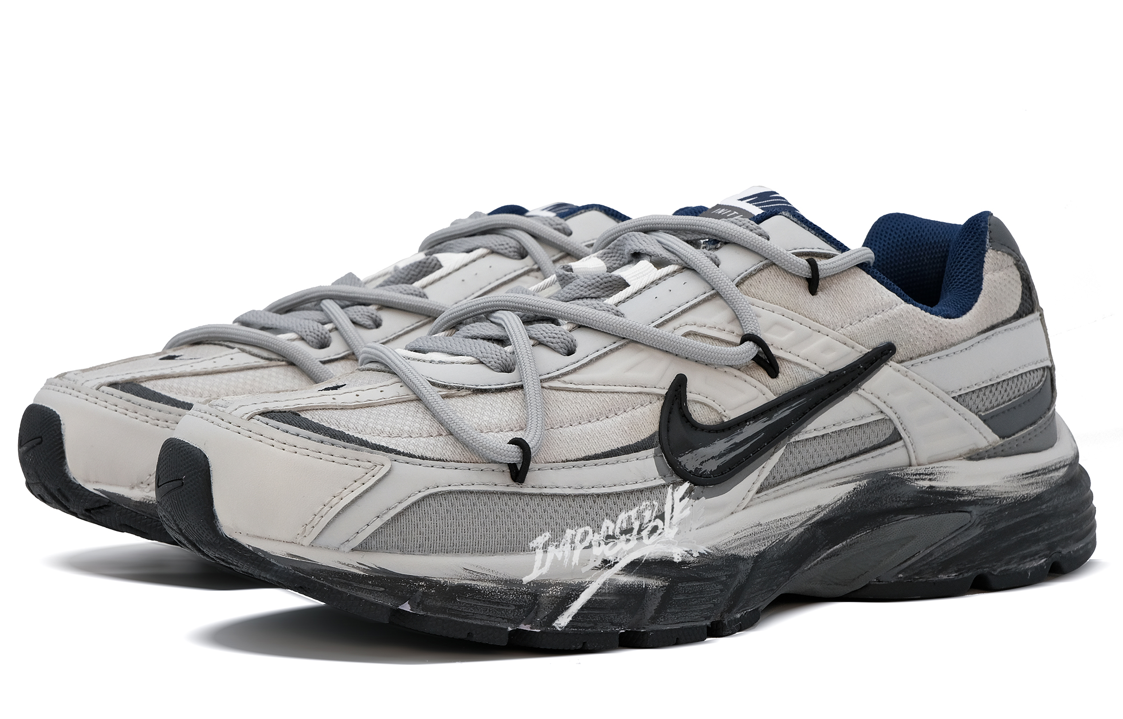 Nike Initiator Low top Running Shoes Men’s Light Gray