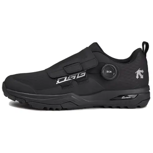DESCENTE Enerzite Non Slip And Waterproof Breathable Low top Golf Shoes Men's Black