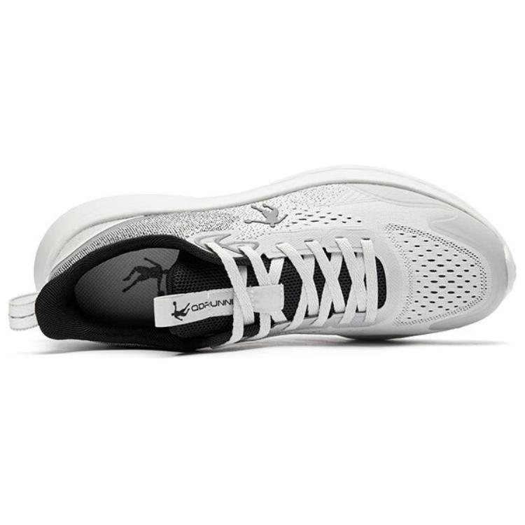 QIAODAN Synthetic Leather Abrasion Resistant Slip Resistant Breathable Wear resistant, Non slip And Breathable Low top