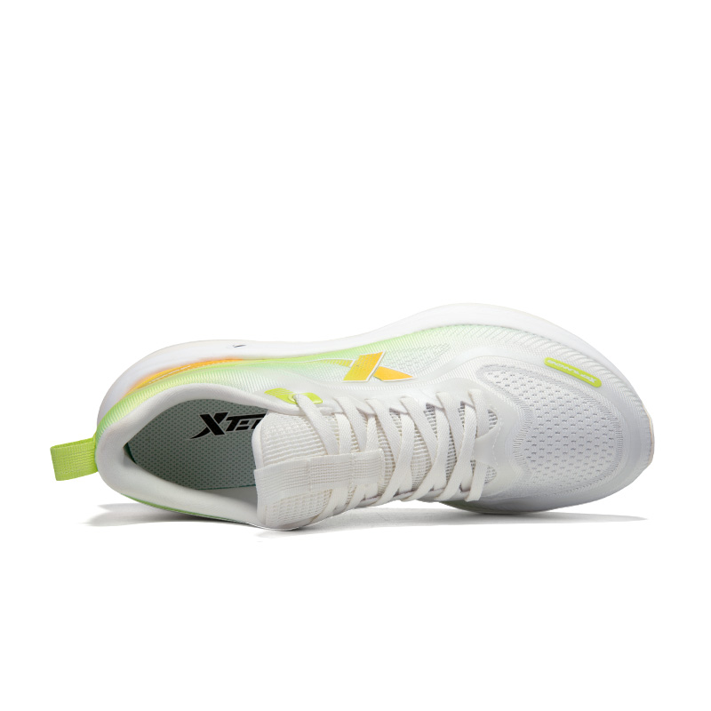 XTEP Cushioning Slip Resistant Lightweight Low top Casual Running Shoes Men’s White Green