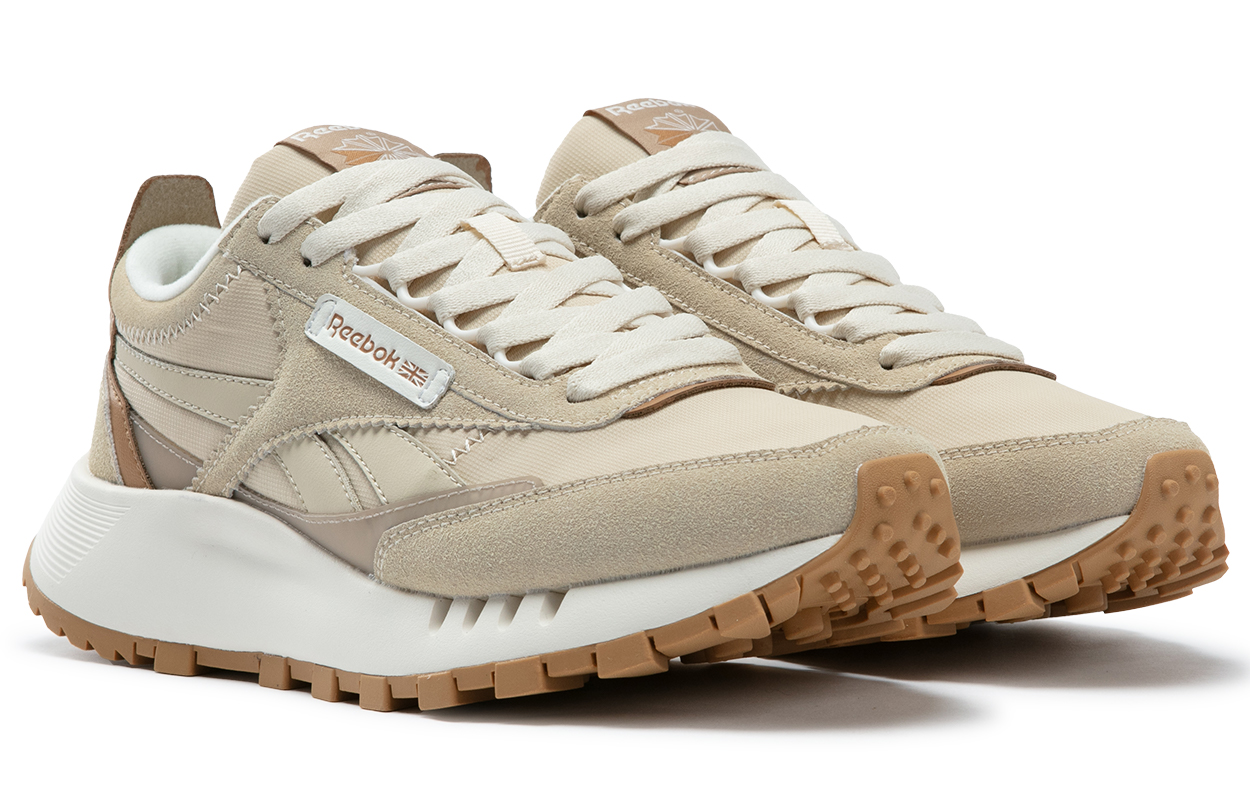 Reebok CL LEGACY W+ Low top Running Shoes Unisex Beige