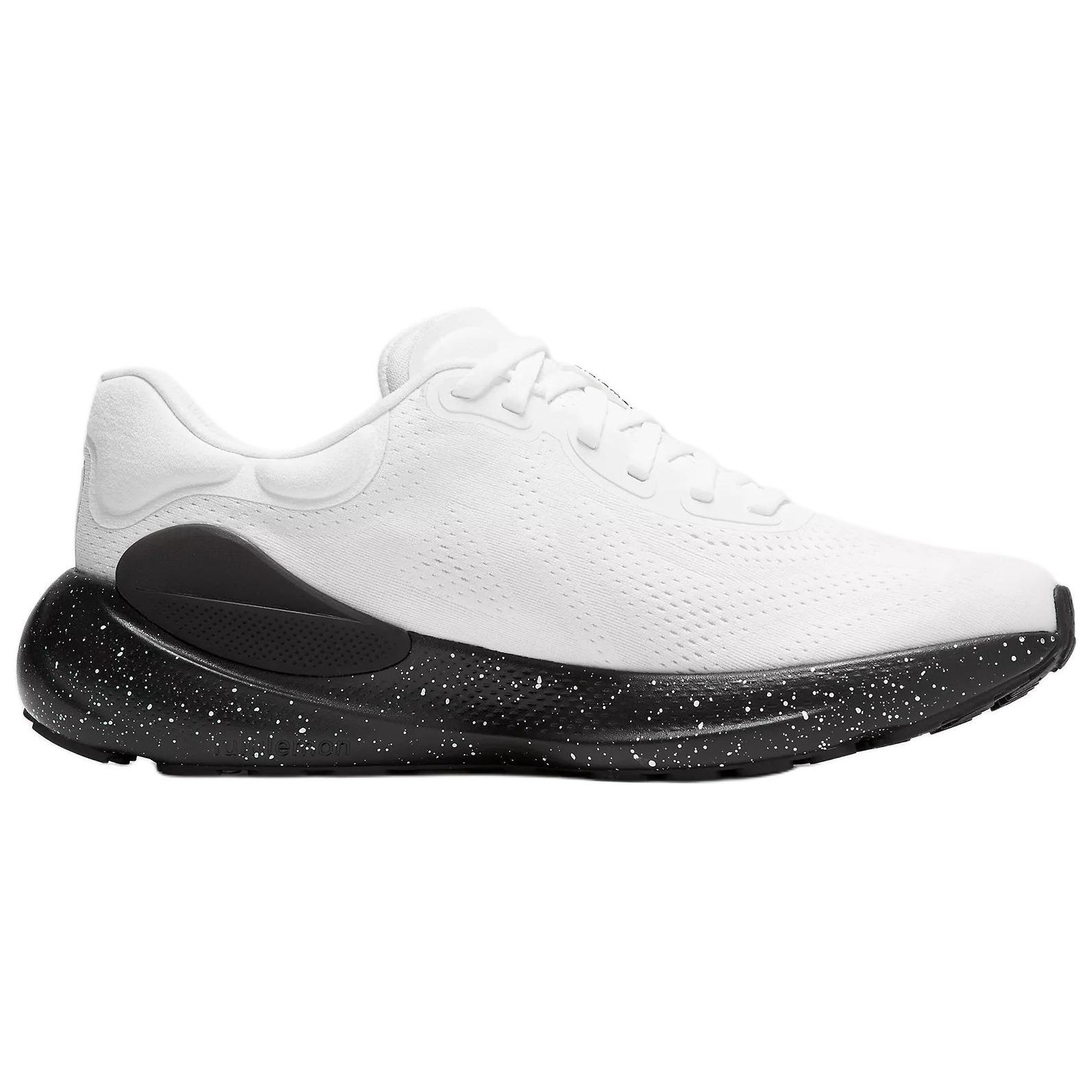 Lululemon Beyondfeel Comfortable Abrasion Resistant Support Low top Trail Running Shoes Men’s White Black