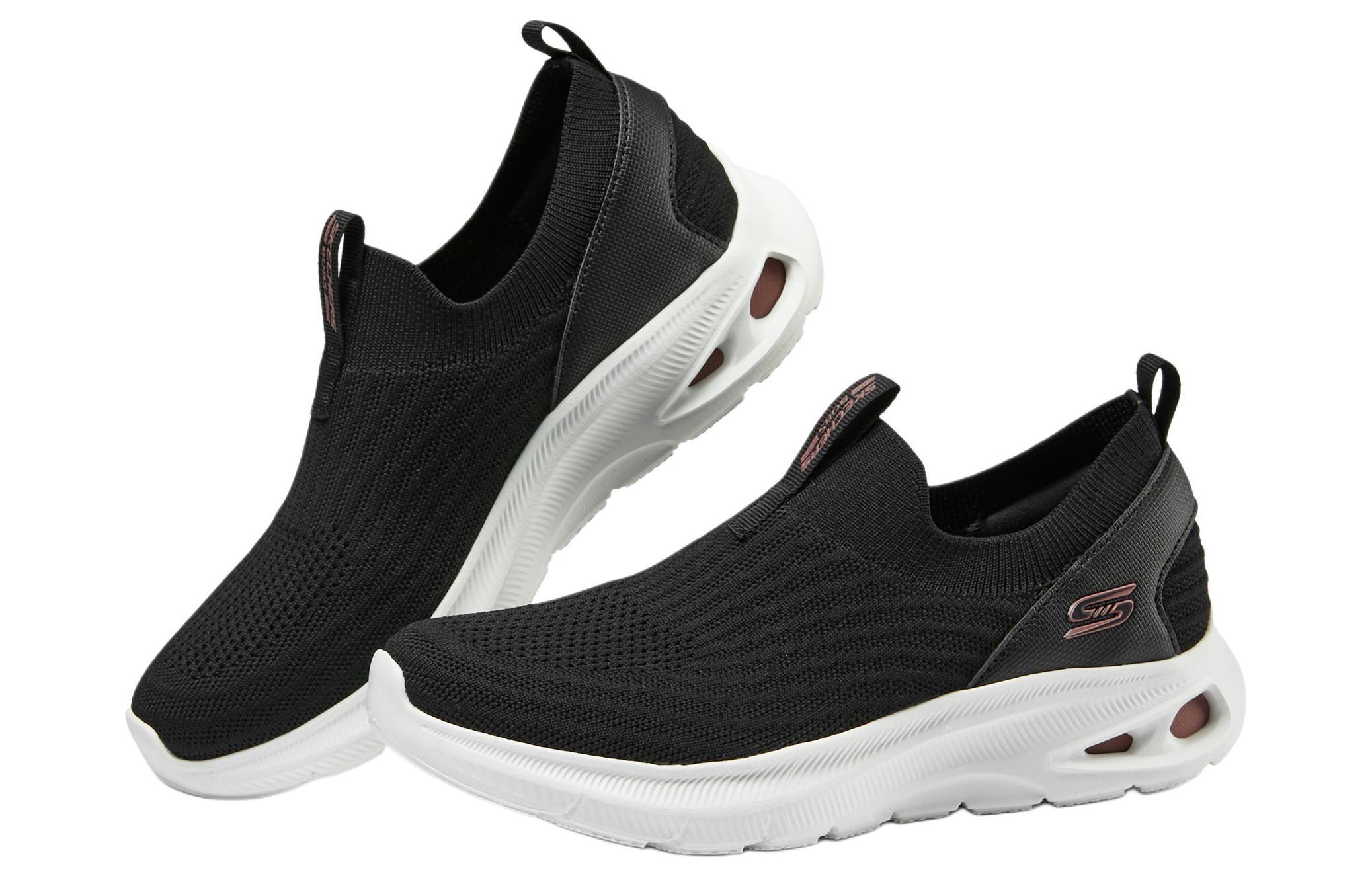 Skechers Low top Running Shoes Women’s Black