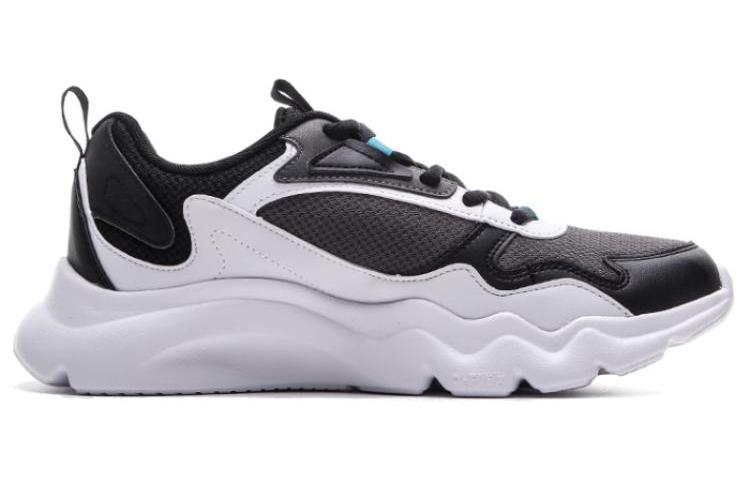 QIAODAN Comfortable Low top Running Shoes Men’s Black White