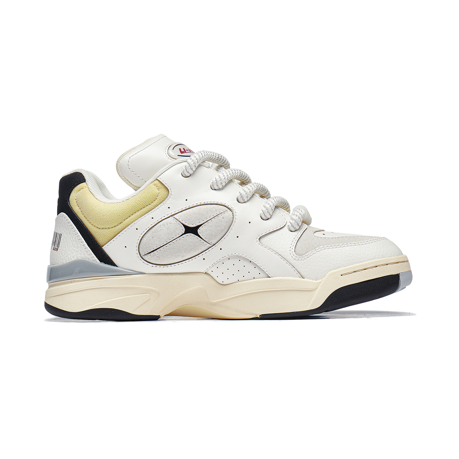 Li Ning Shooting Star Comfortable Low top Running Shoes Unisex Ecru