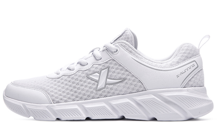 XTEP Breathable And Lightweight Low top Running Shoes Women’s White Gray