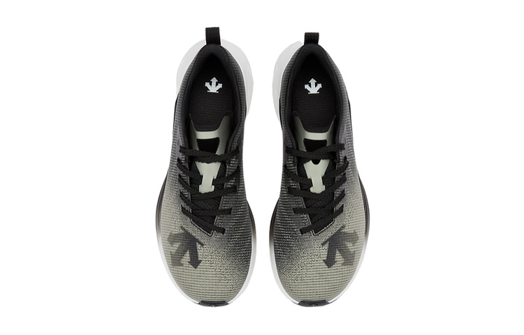 DESCENTE RUNNING Breathable And Resilient Low top Running Shoes Women’s Black