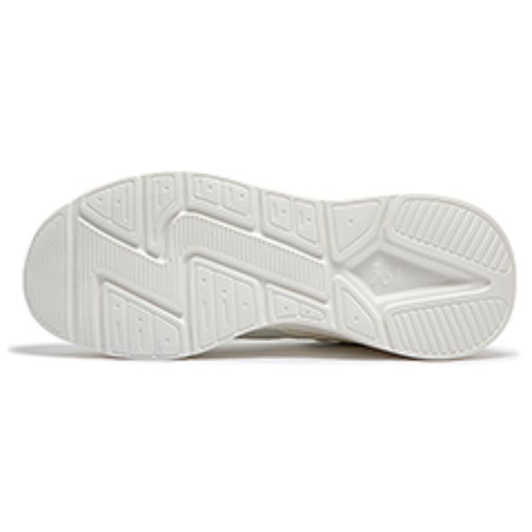 361° Slip Resistant And Breathable Low top Running Shoes Men’s White Black