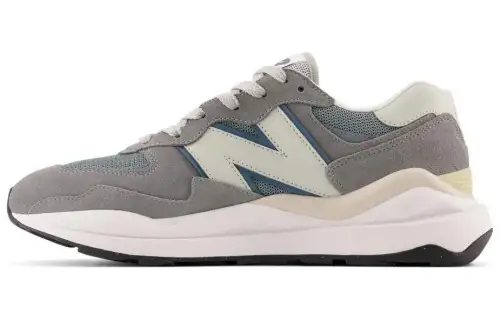57/40 New Balance 'Sedona Trooper'