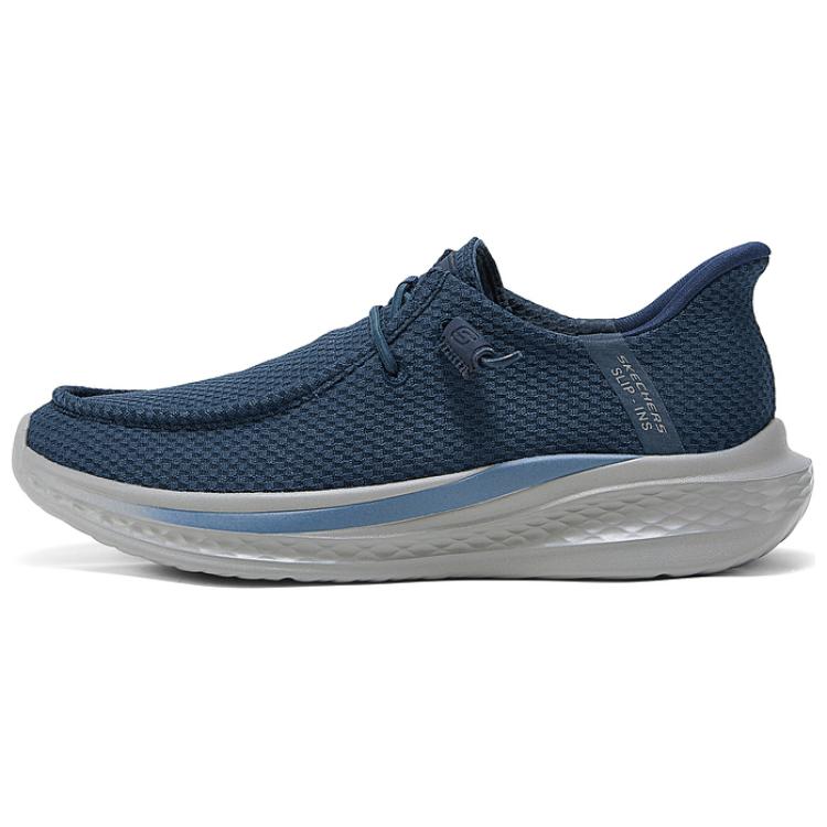 Skechers SLADE Low top Casual Shoes Men's Marine Blue