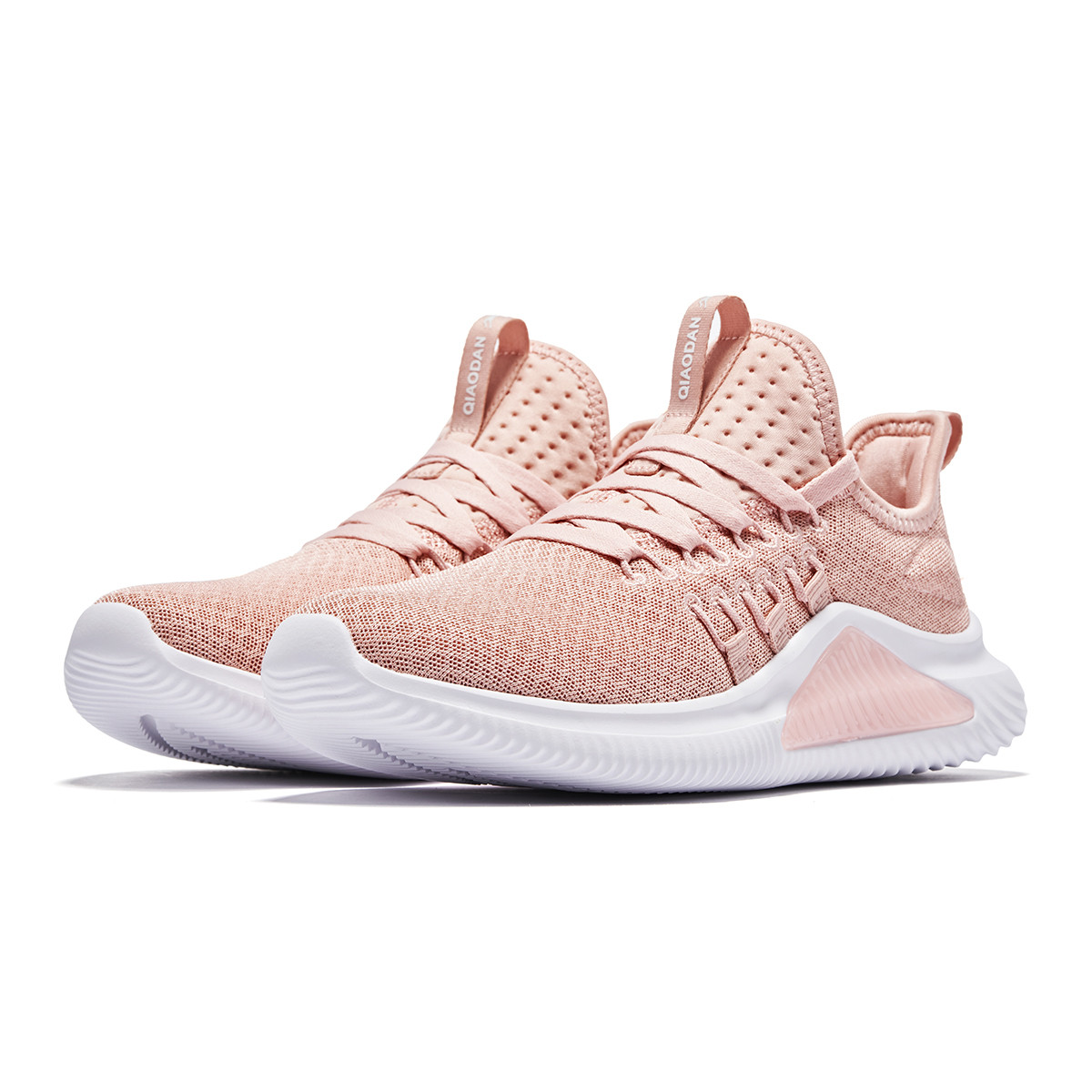 QIAODAN Slip Resistant Abrasion Resistant Low top Casual Running Shoes Women’s Pink White