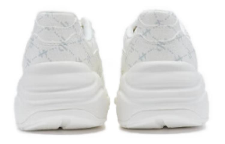 XTEP Mu Xing Cushioning, Wear Resistant Low top Running Shoes Women’s White Gray