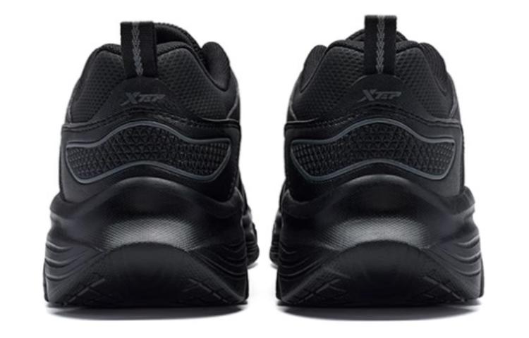 XTEP Cushioning, Wear Resistant Low top Running Shoes Women’s Black