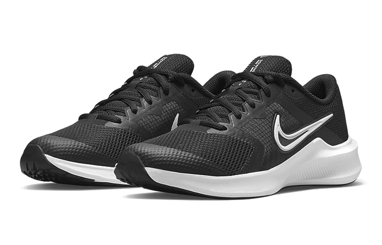 Женские кроссовки Nike Downshifter 11 (черно-белые) — Чёрный / белый — фото 3